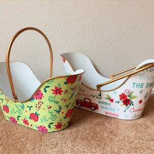 Pioneer Woman 2-Piece Holiday Metal Baskets Set, White and Green